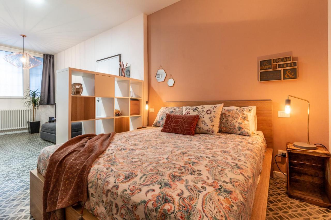 Dimora Di Charme San Carlo 12 By Wonderful Italy Apartment Болоня Екстериор снимка